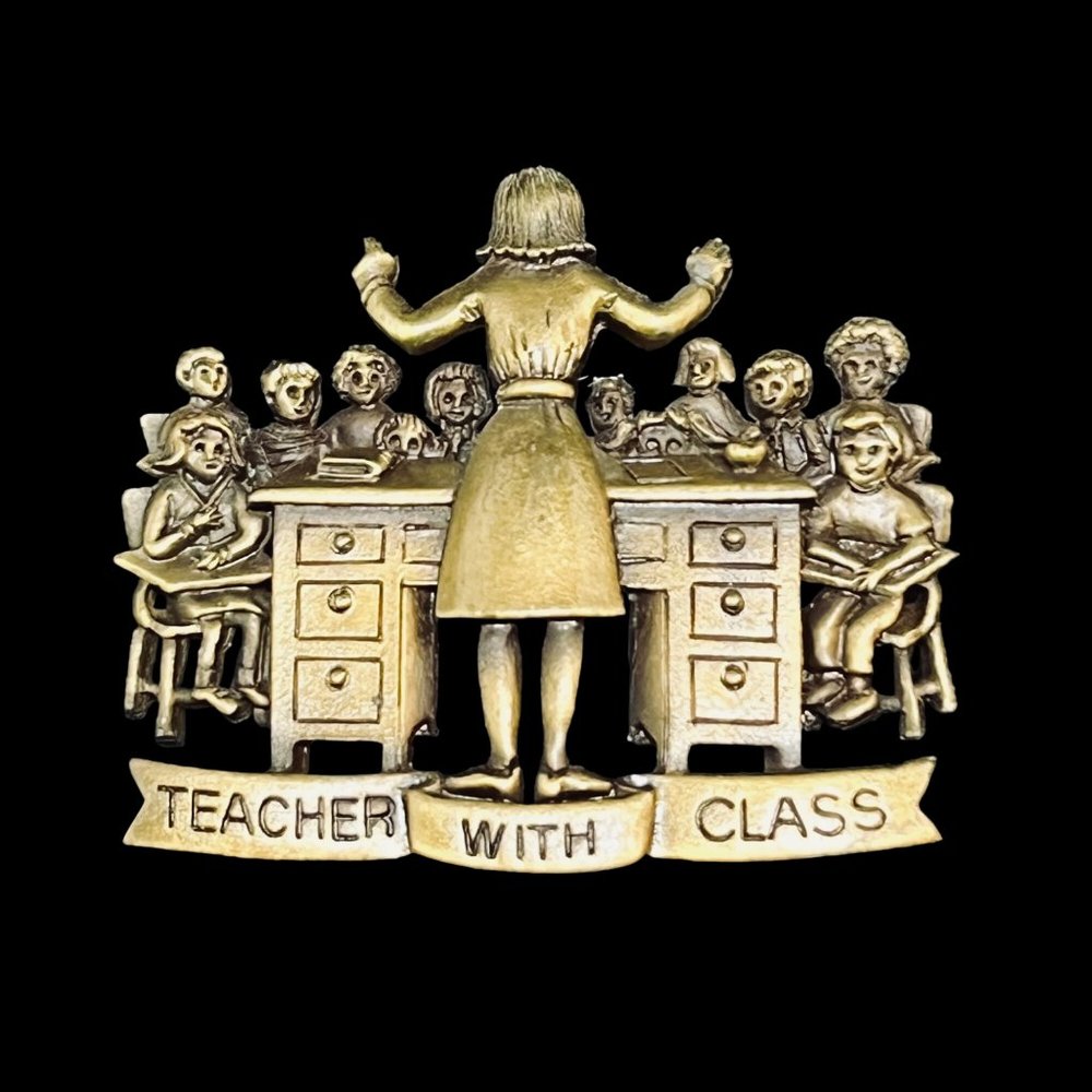 Vintage JJ Gold Tone Teacher With Class Brooch (5071)